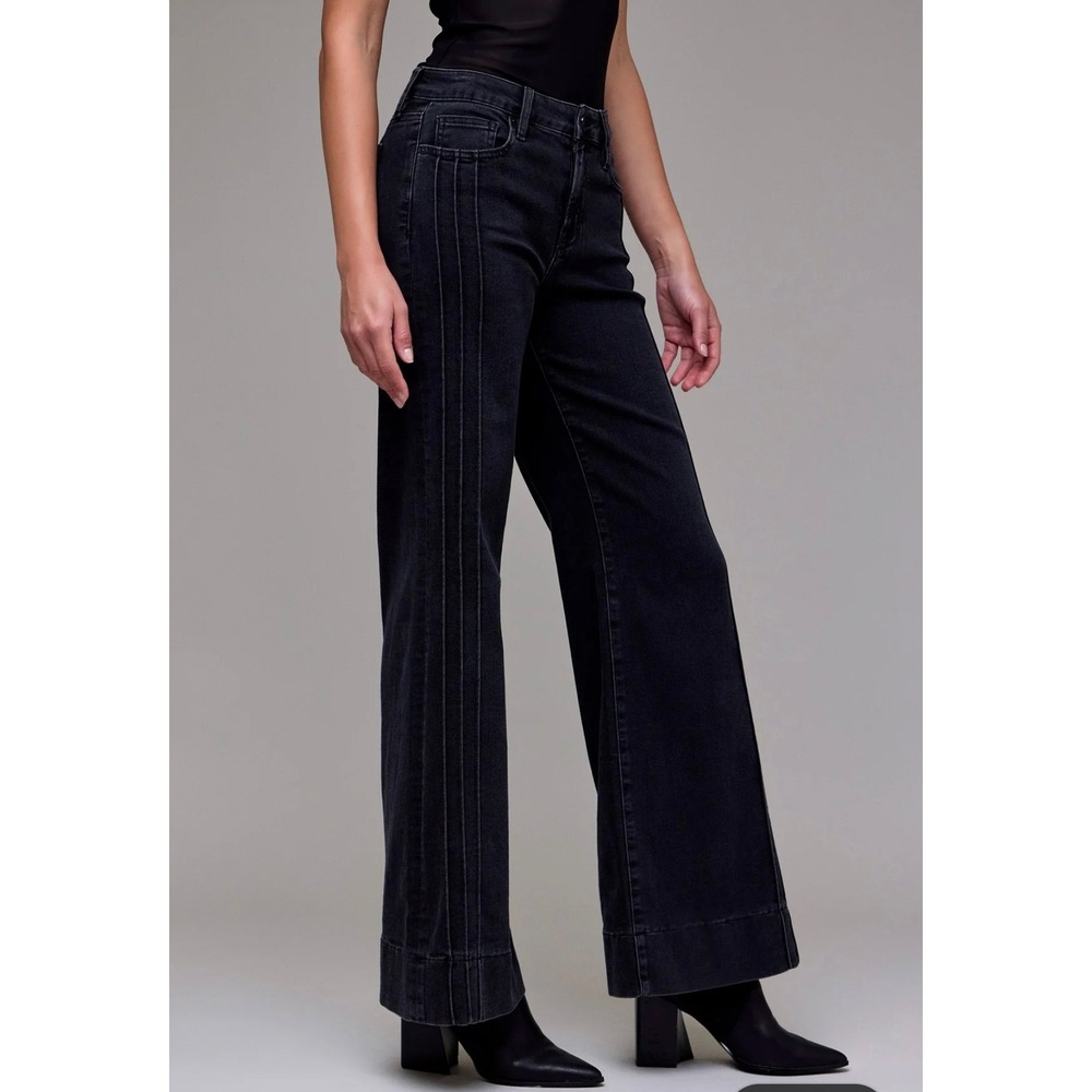 Hidden Happi Pintuck Flare Washed Black Jeans Size 30 High Rise Hidden Jeans